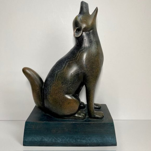 Southwestern/Native American Wolf Sculpture - Vintage - Picture 1 of 12